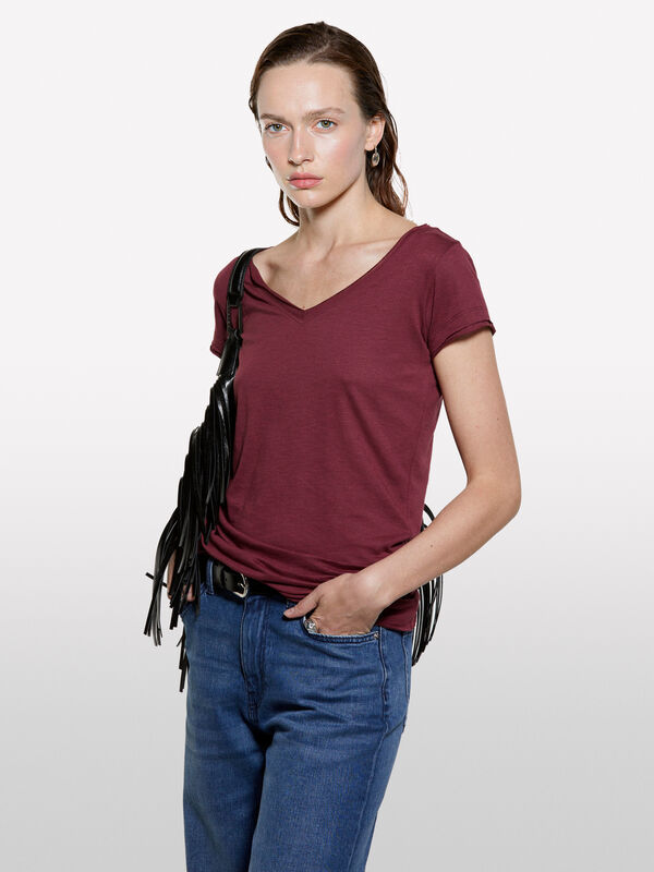 Burgunderrotes T-Shirt mit V-Ausschnitt - kurzärmeliges t-shirt für damen | Sisley