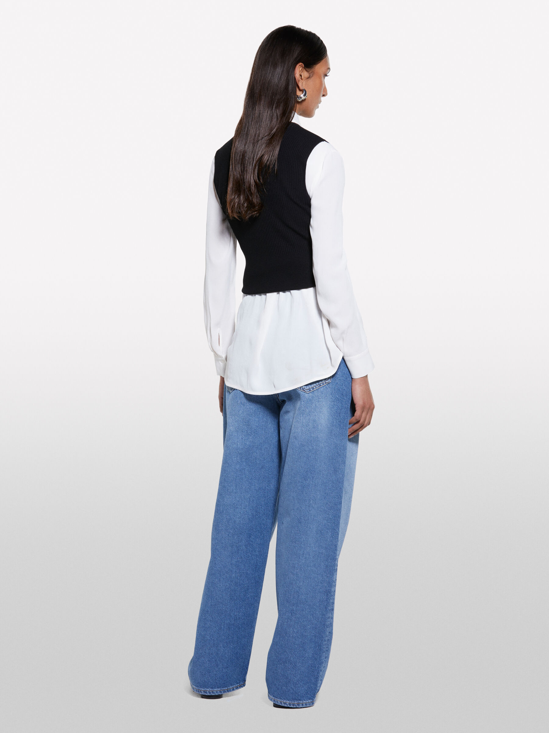 SLEEVELESS SWEATER Damen image number null