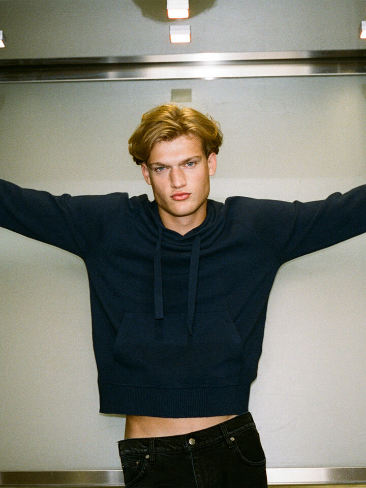 SWEATER W/HOOD Herren