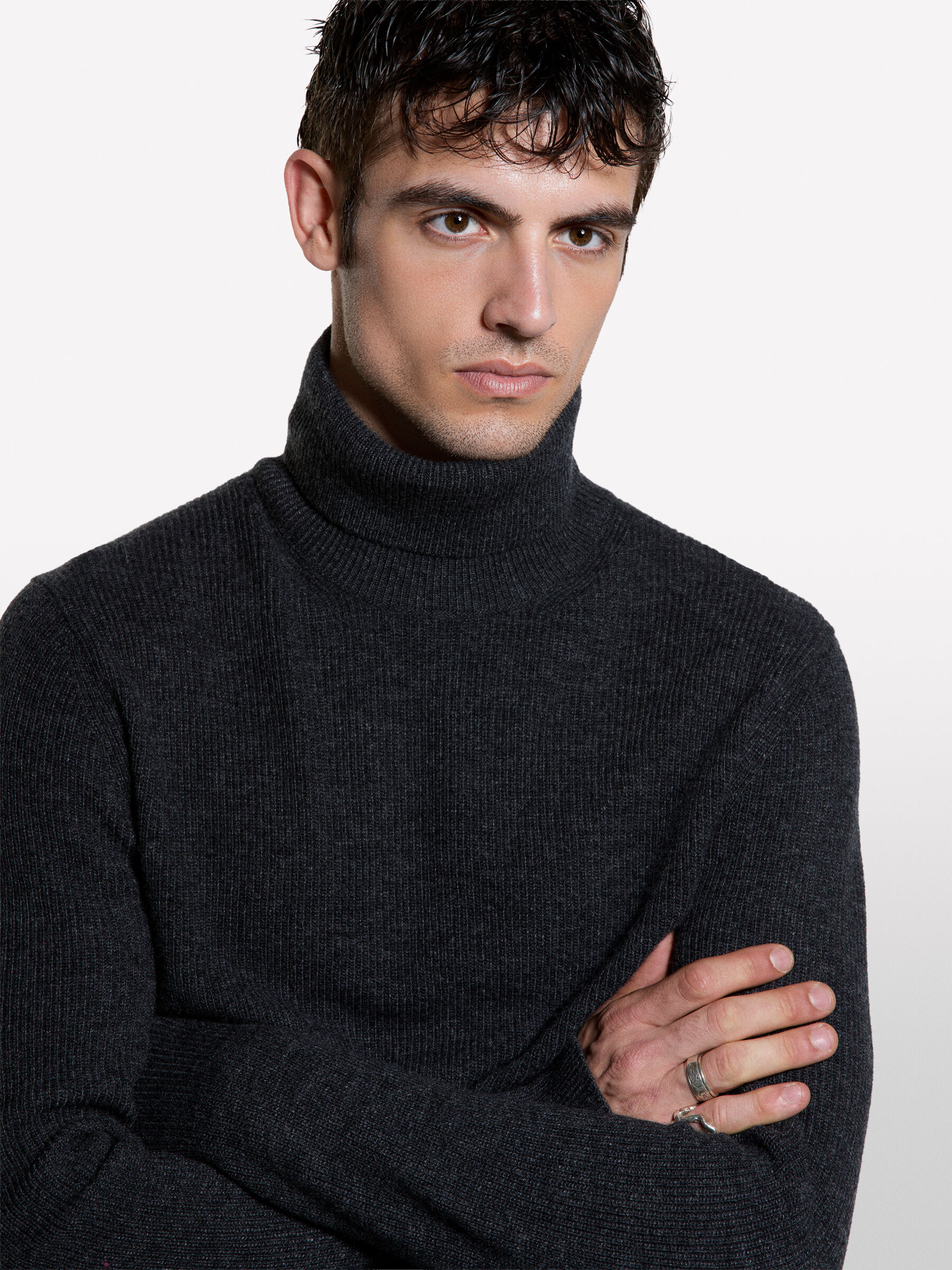 TURTLE NECK SWEATER Herren image number null