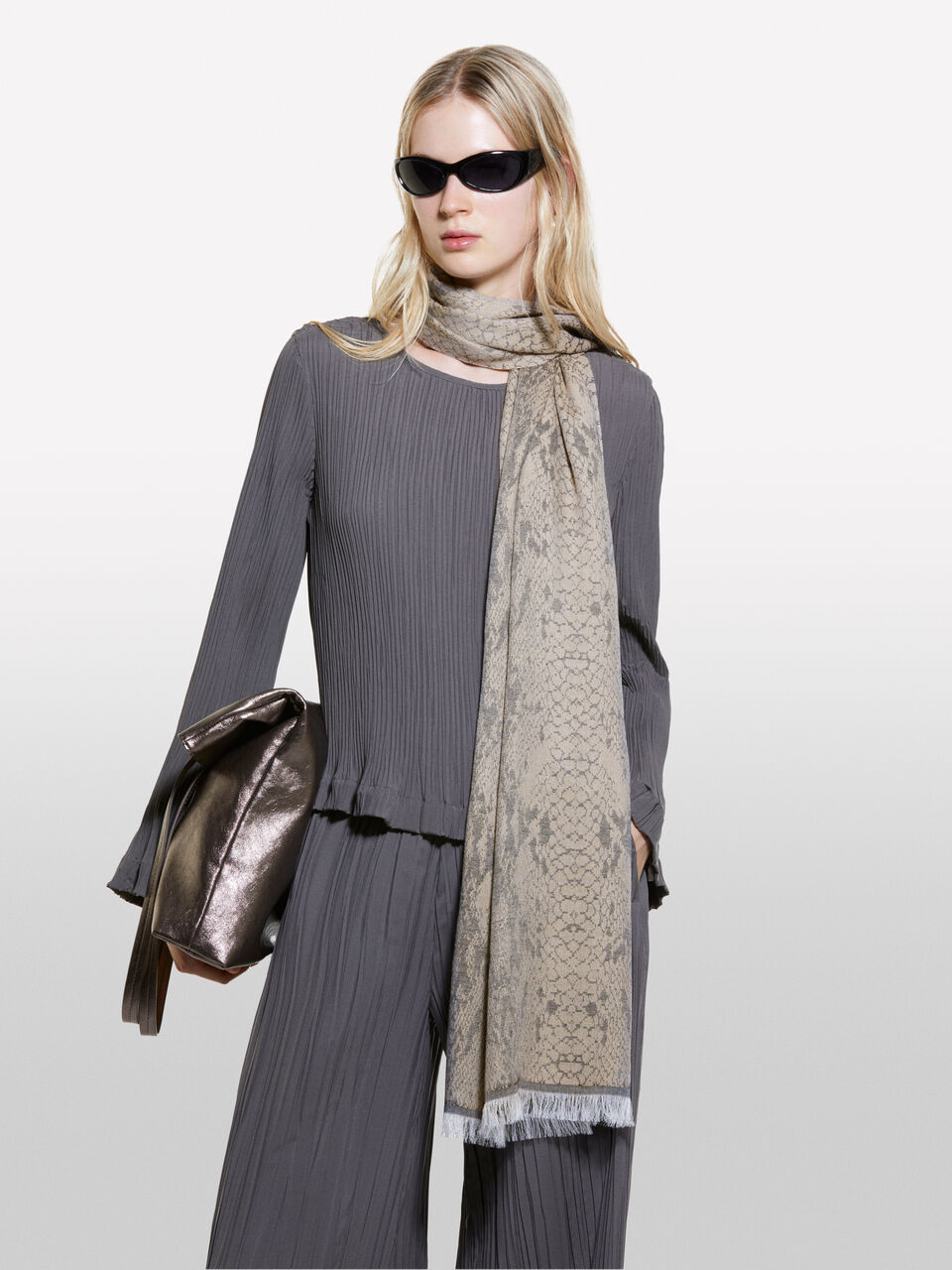 SCARF Damen image number null