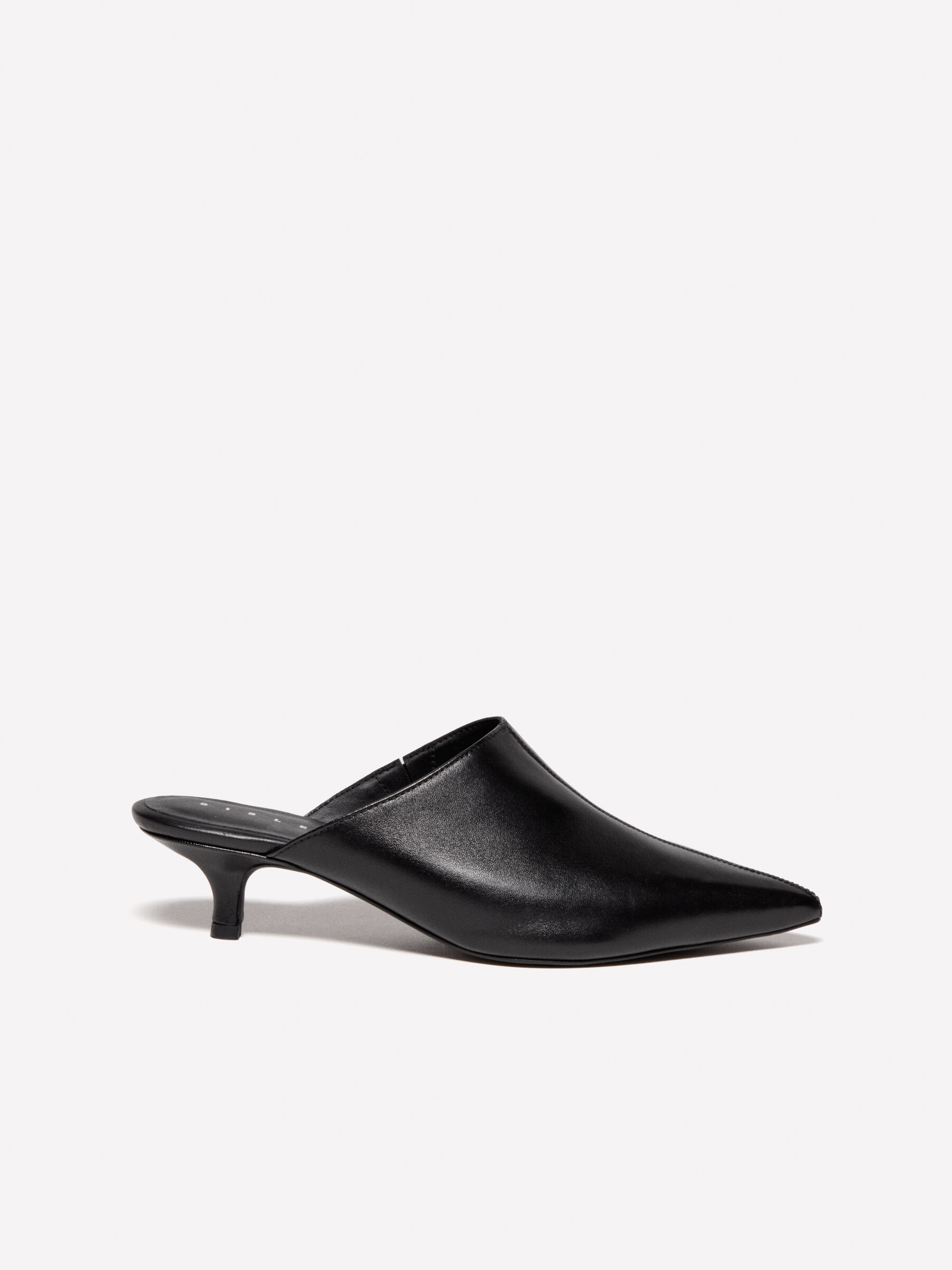 Black mules 2025
