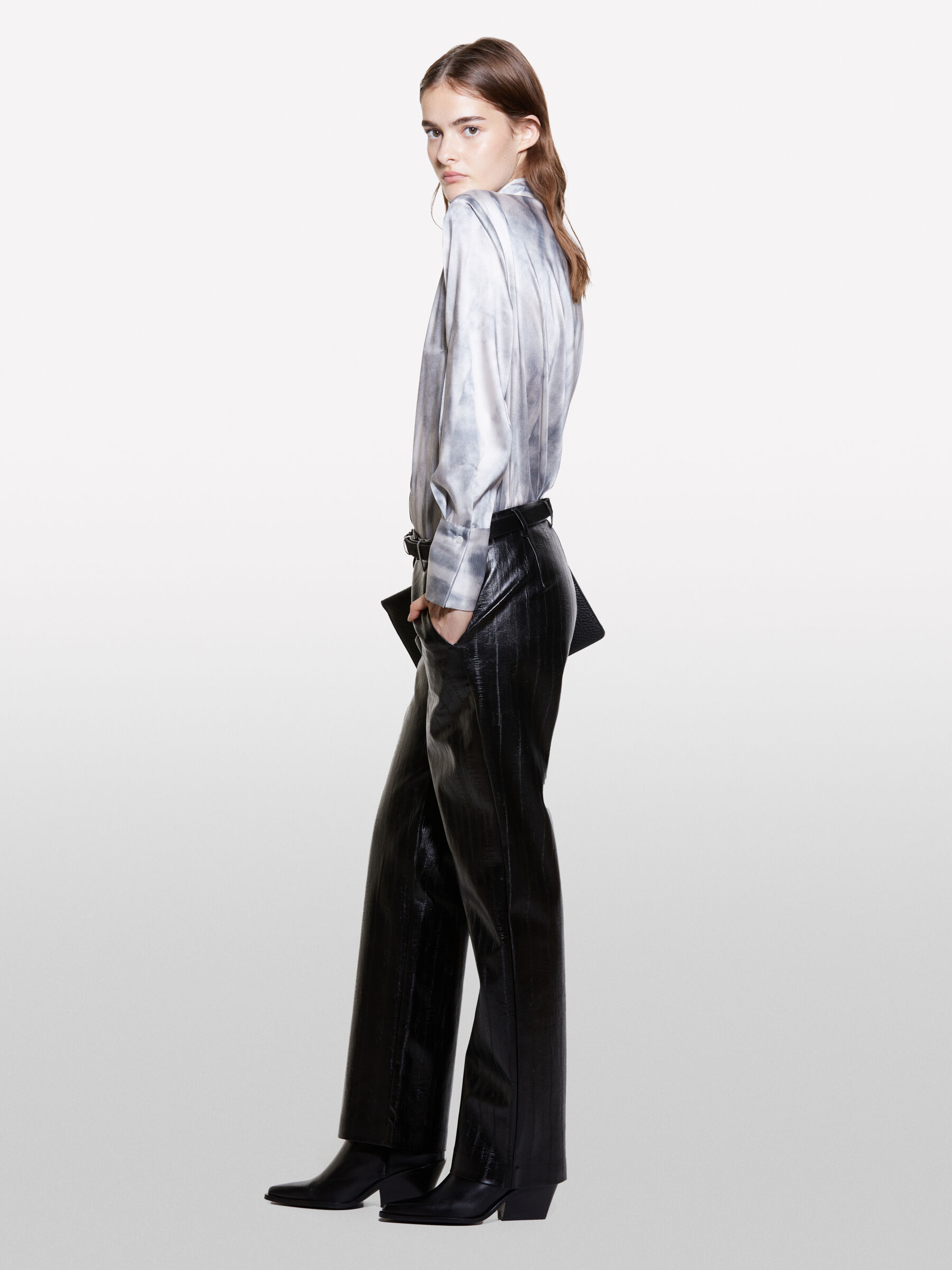 TROUSERS Damen image number null
