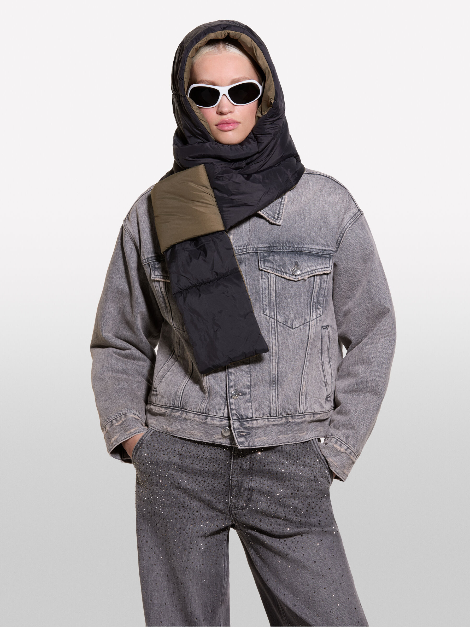 SCARF Damen image number null