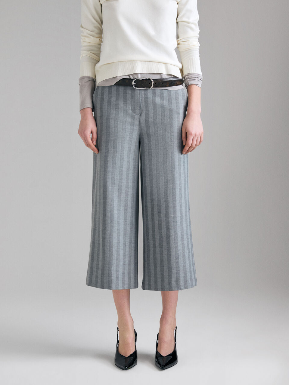 TROUSERS Damen image number null