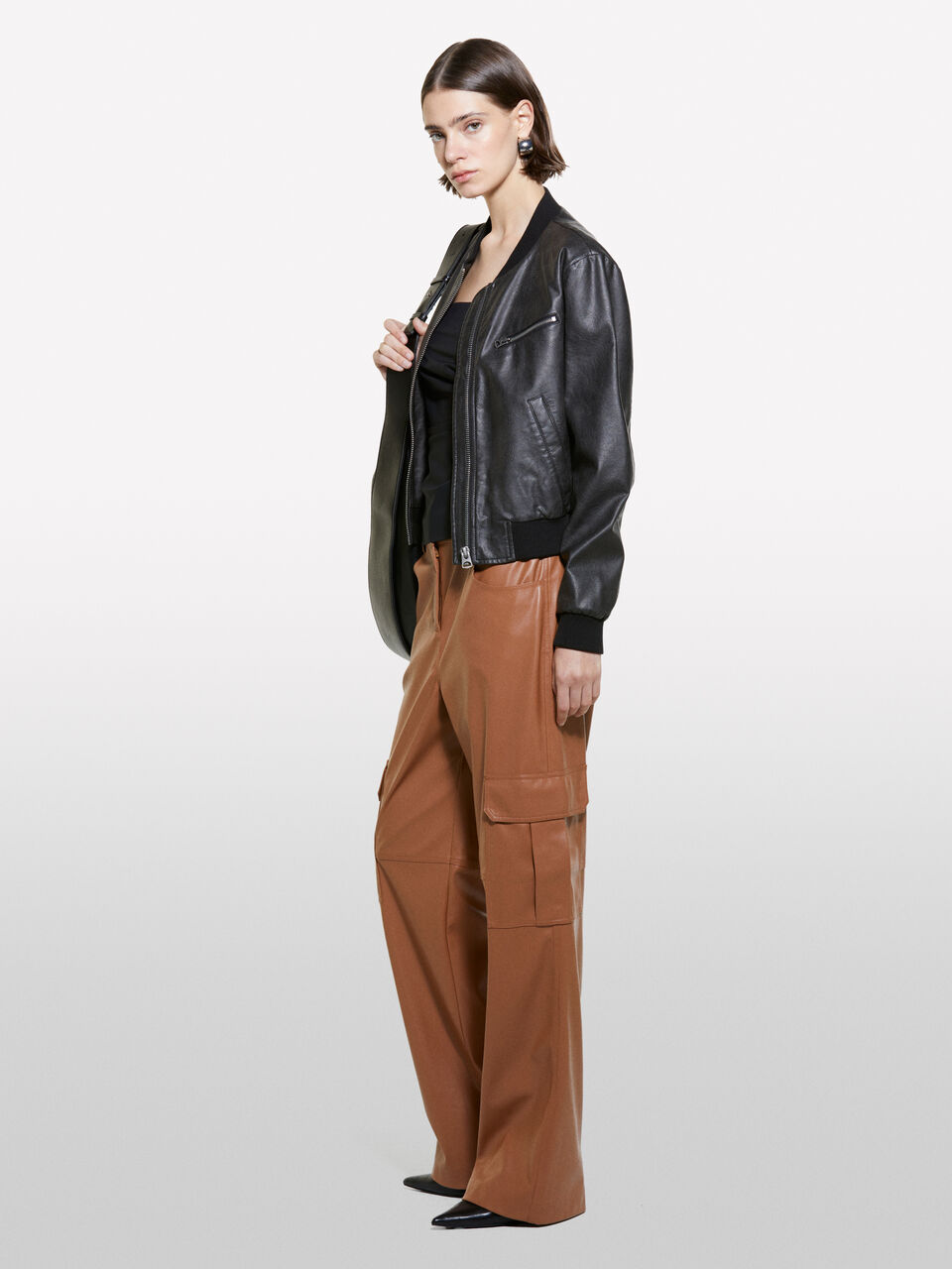 TROUSERS Damen image number null