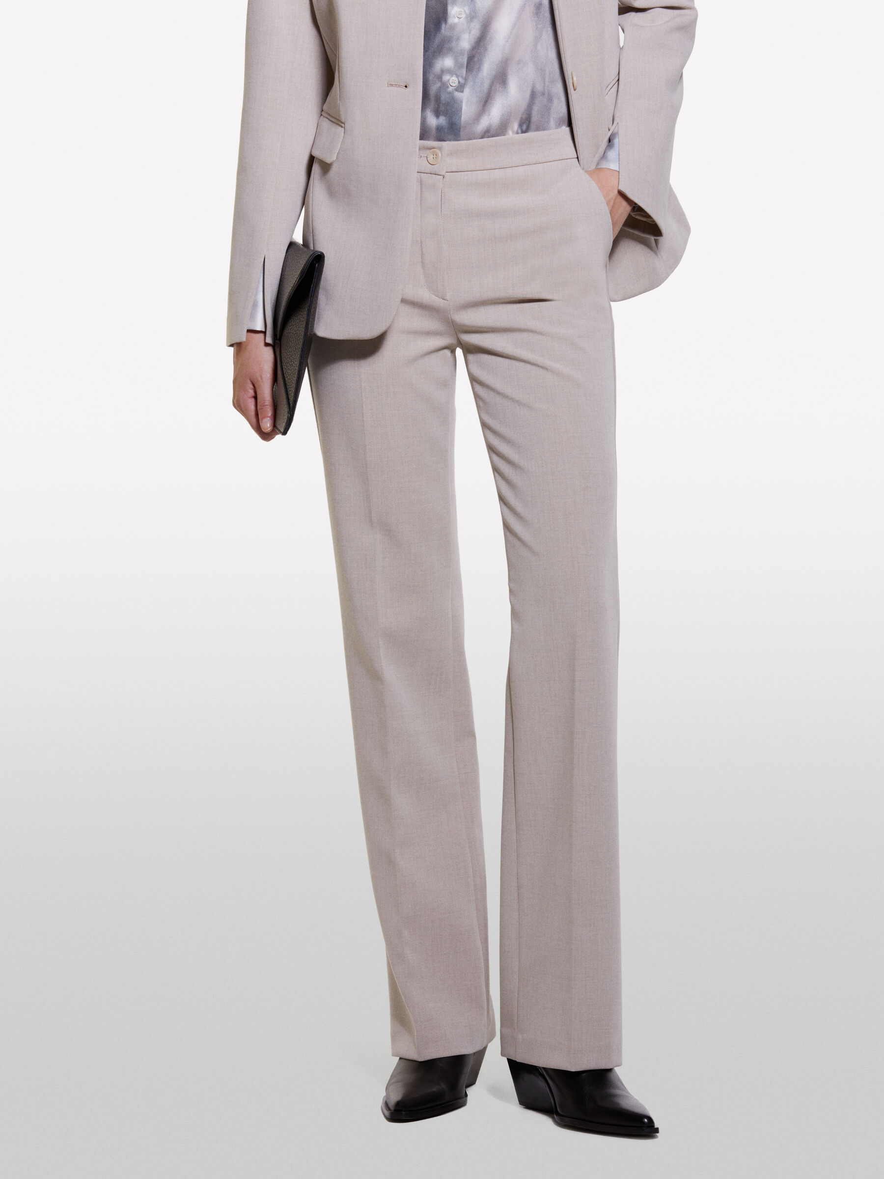 TROUSERS Damen image number null
