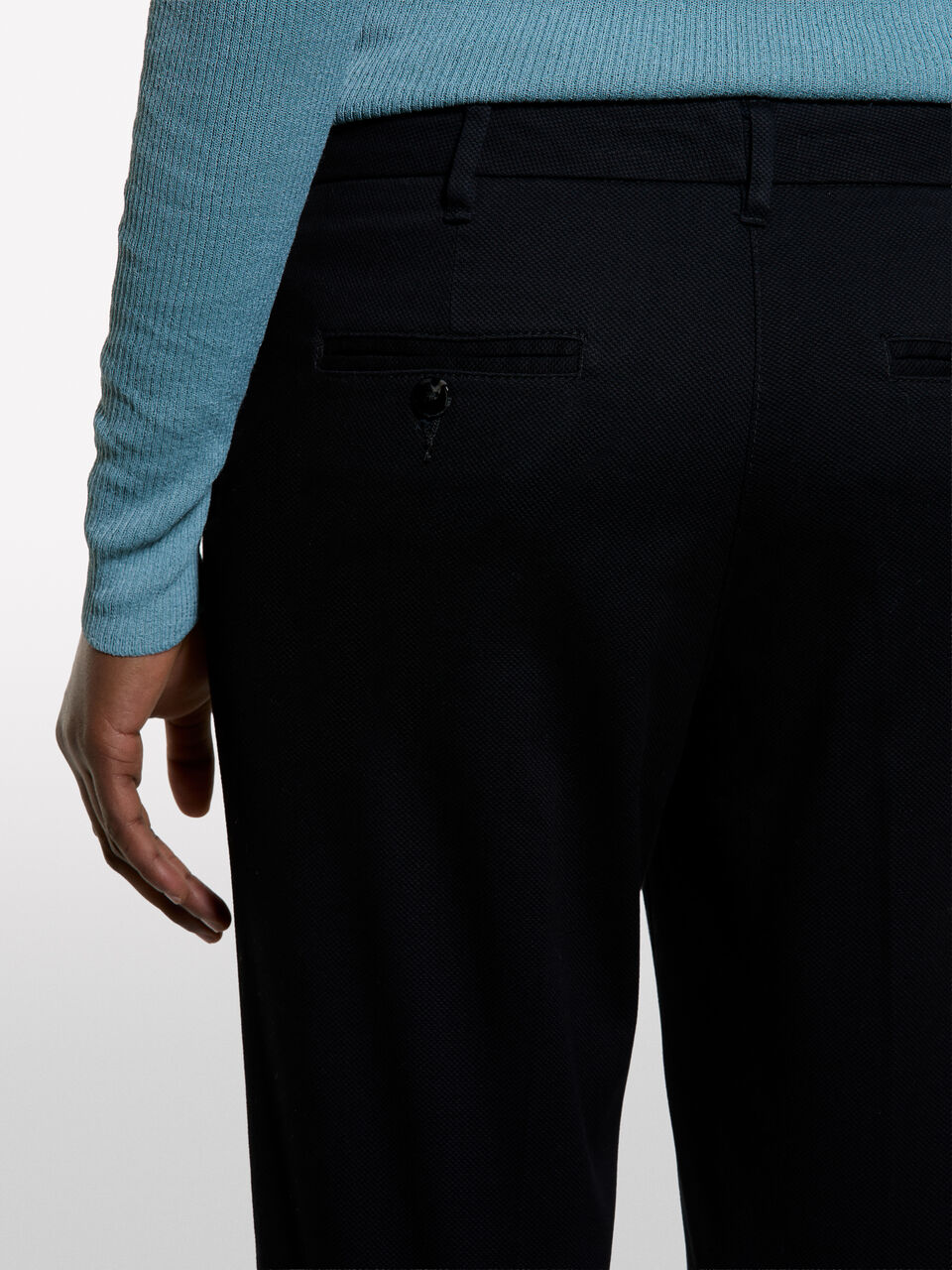 TROUSERS Damen image number null