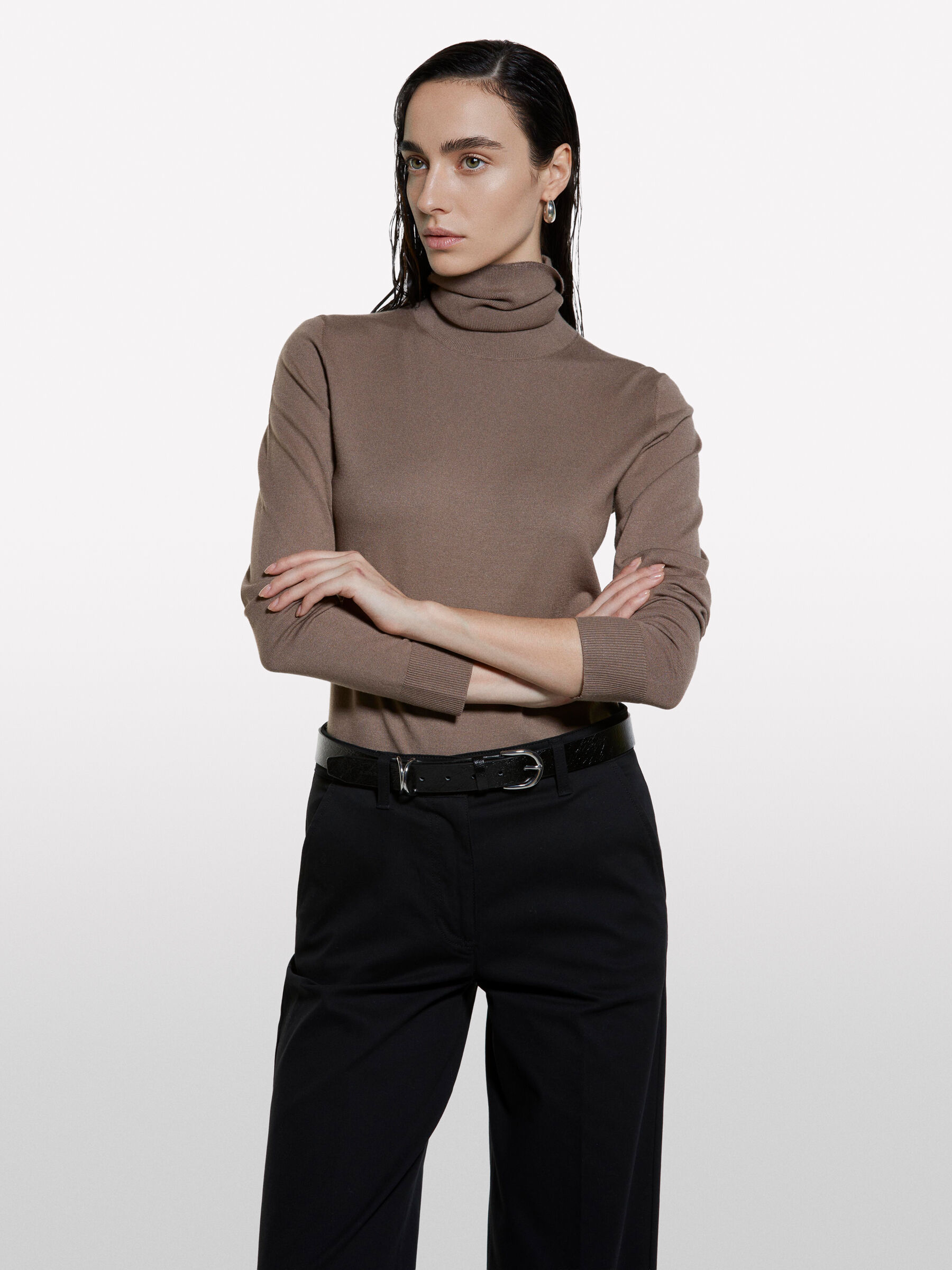 TURTLE NECK SWEATER Damen image number null