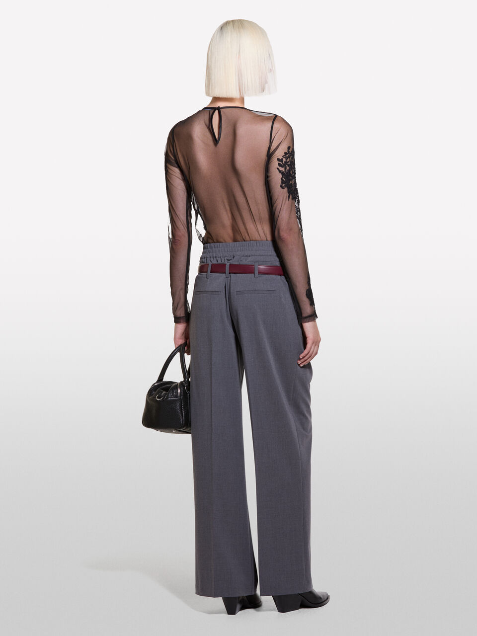 TROUSERS Damen image number null
