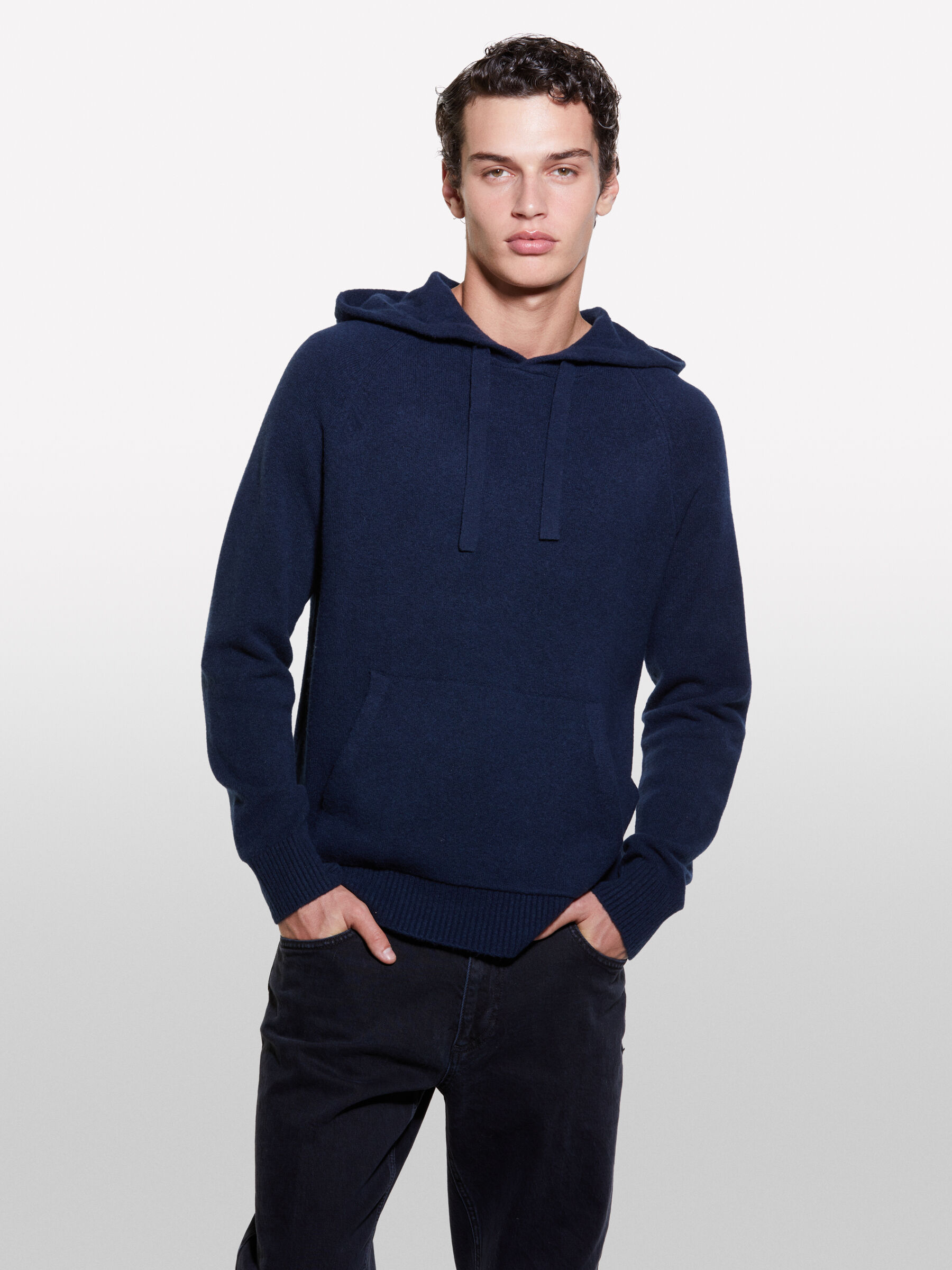 SWEATER W/HOOD Herren image number null
