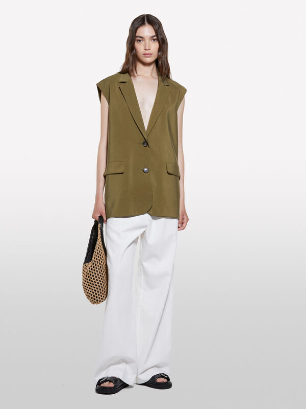 Militärgrüne Weste mit Knittereffekt - westen und pullunder für damen | Sisley
