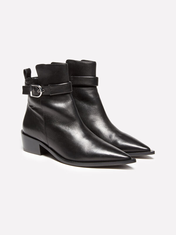 Schwarze Texaner aus 100 % Leder - stiefel und stiefeletten für damen | Sisley