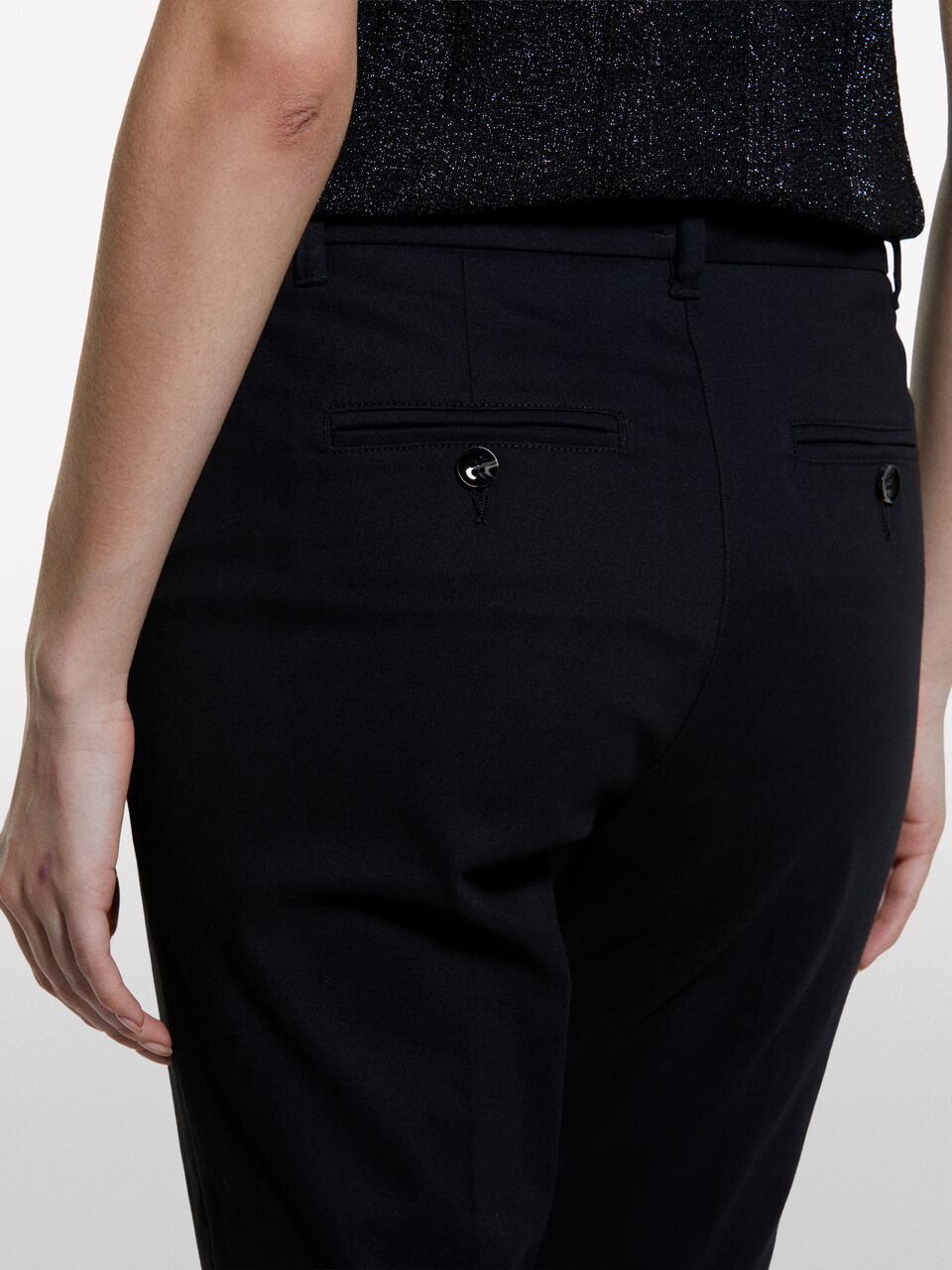 TROUSERS Damen image number null