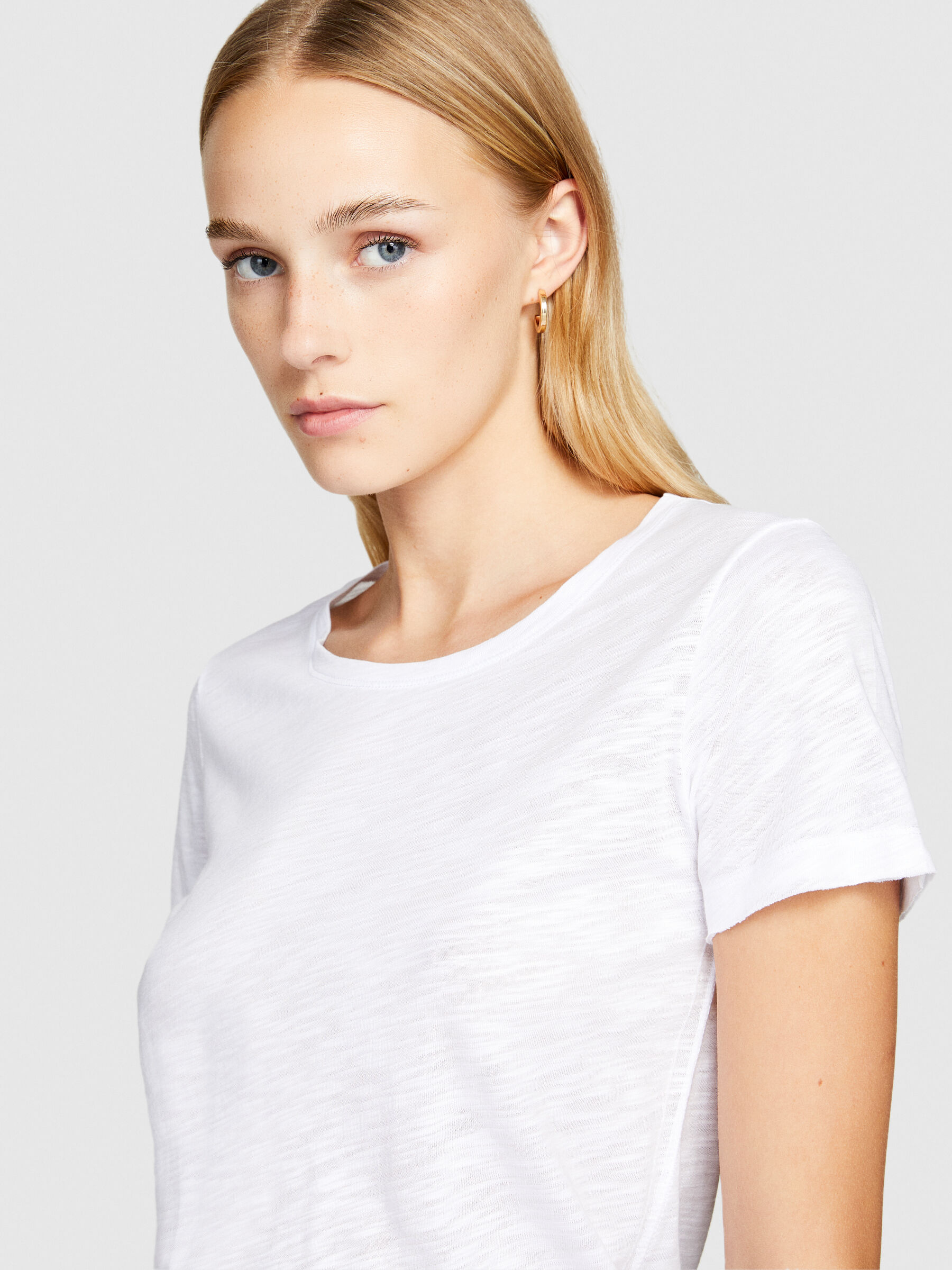 T-Shirt mit Rundausschnitt und Taglio Vivo Damen image number null