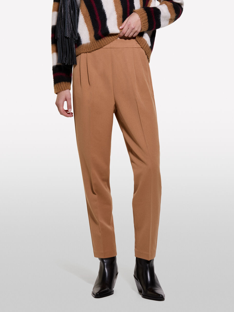TROUSERS Damen image number null