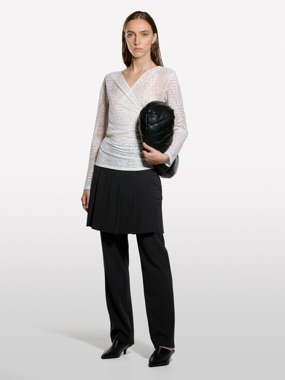 V NECK SWEATER L/S Damen image number null