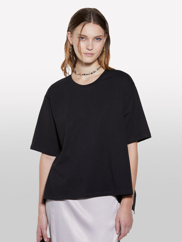 Schwarzes T-Shirt mit Öffnung hinten - kurzärmeliges t-shirt für damen | Sisley