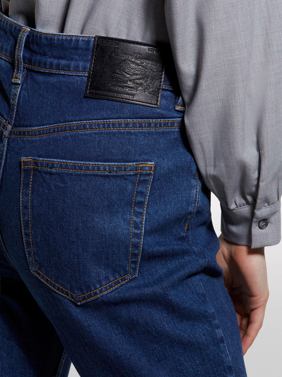 TROUSERS Damen image number null