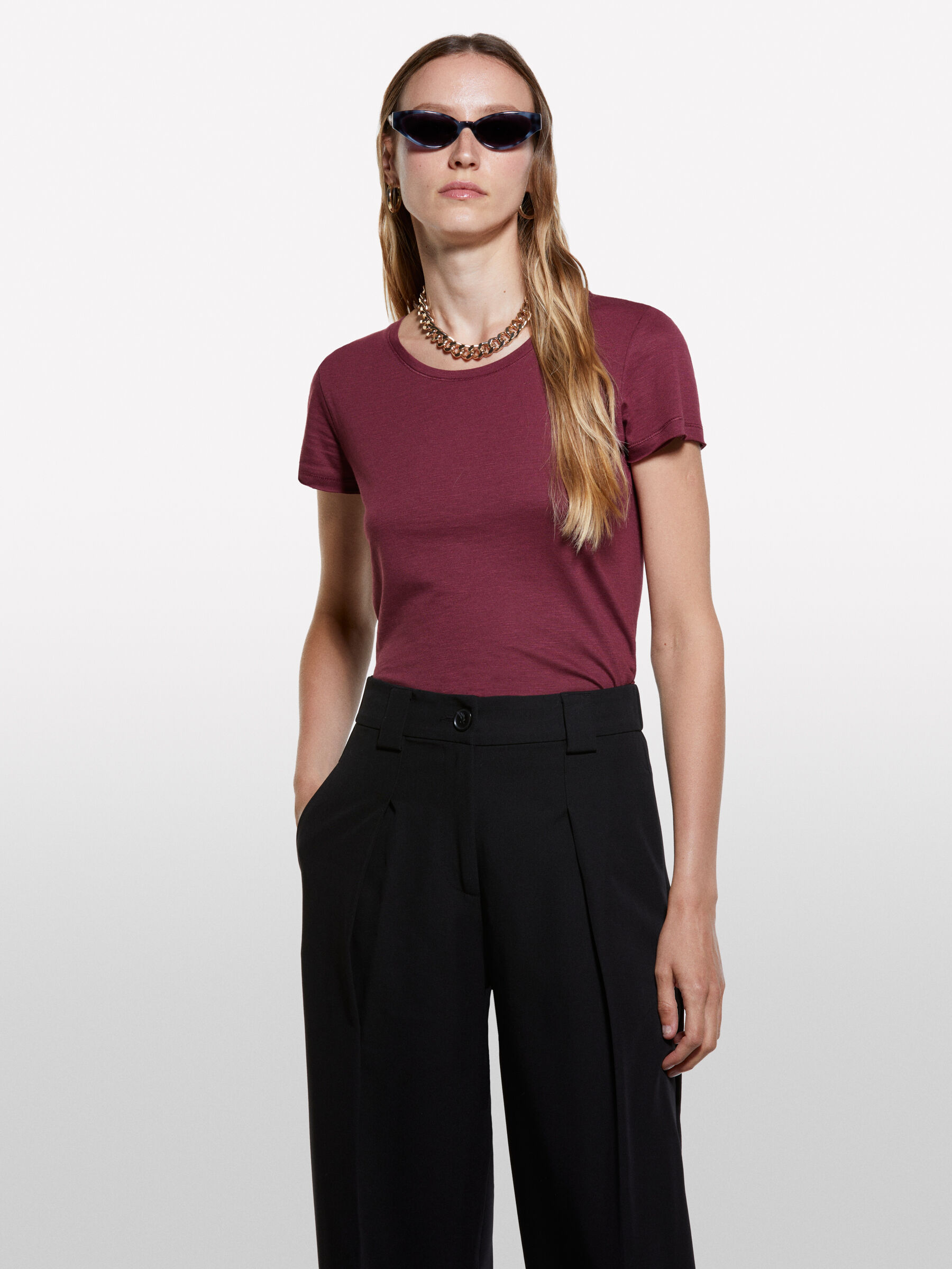 T-SHIRT Damen image number null