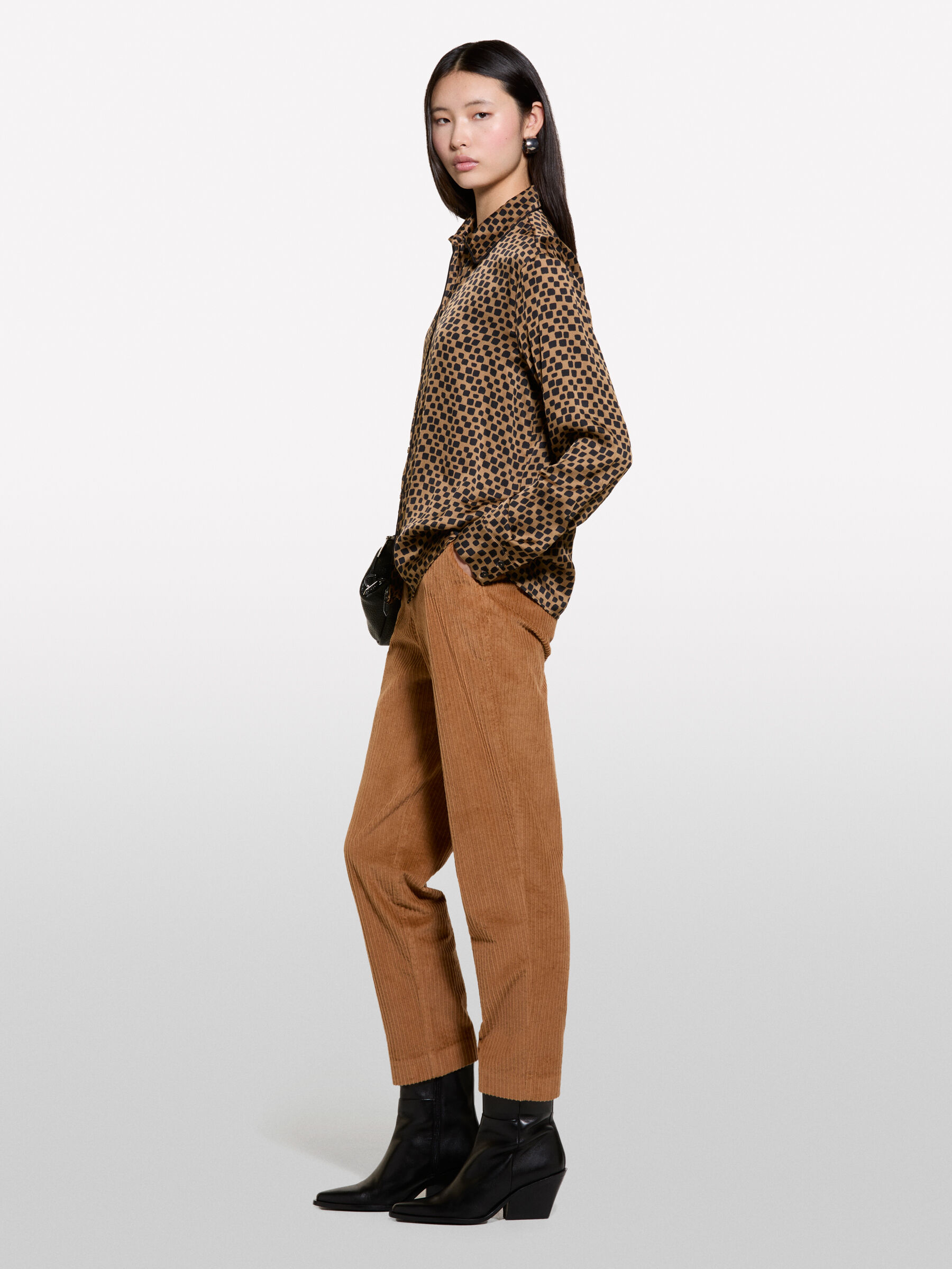 TROUSERS Damen image number null