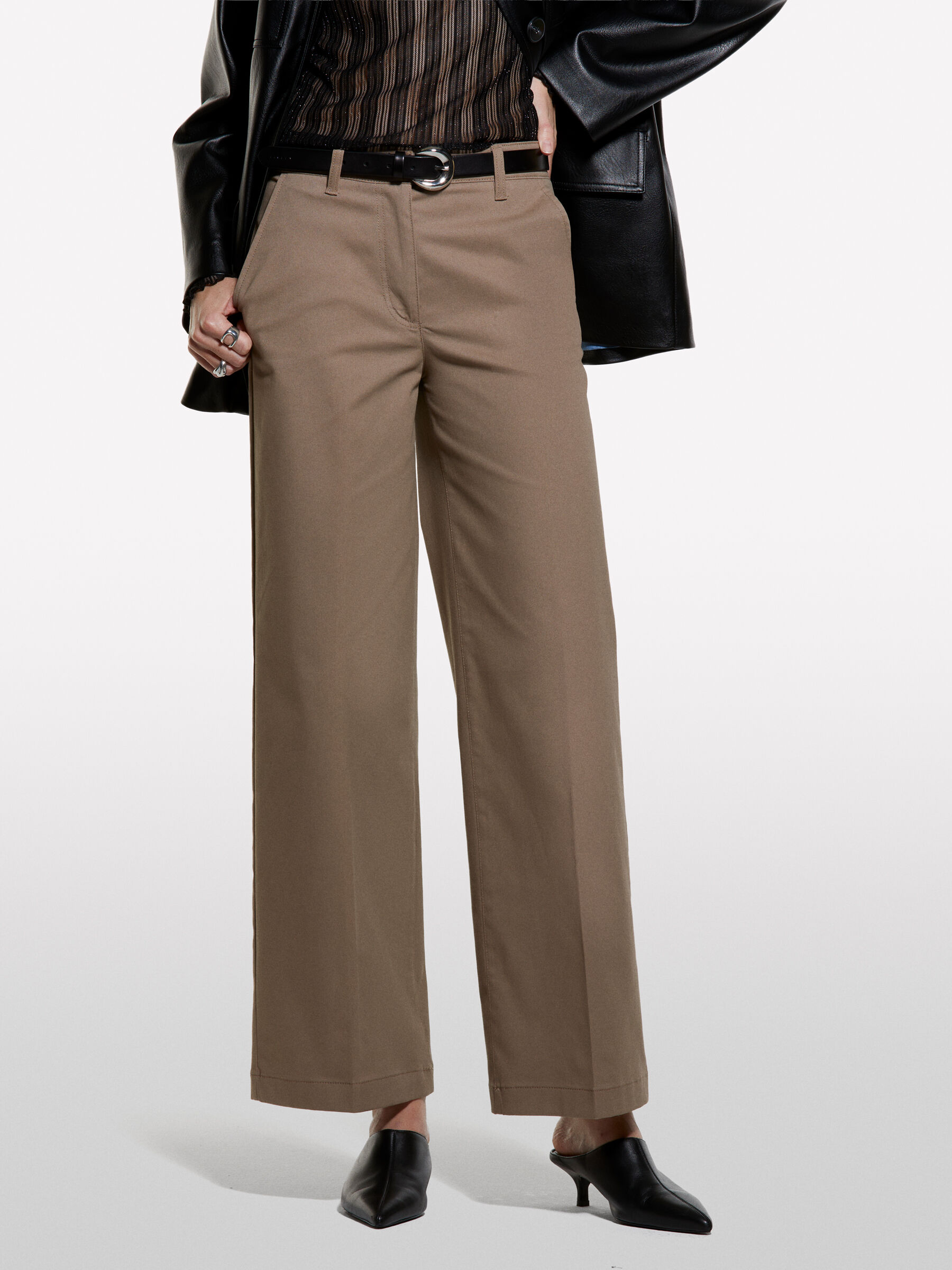 TROUSERS Damen image number null