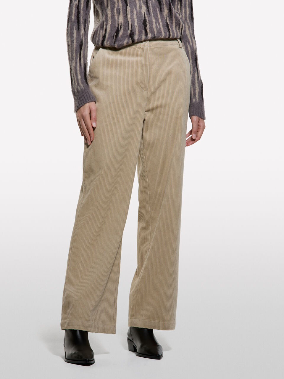 TROUSERS Damen image number null