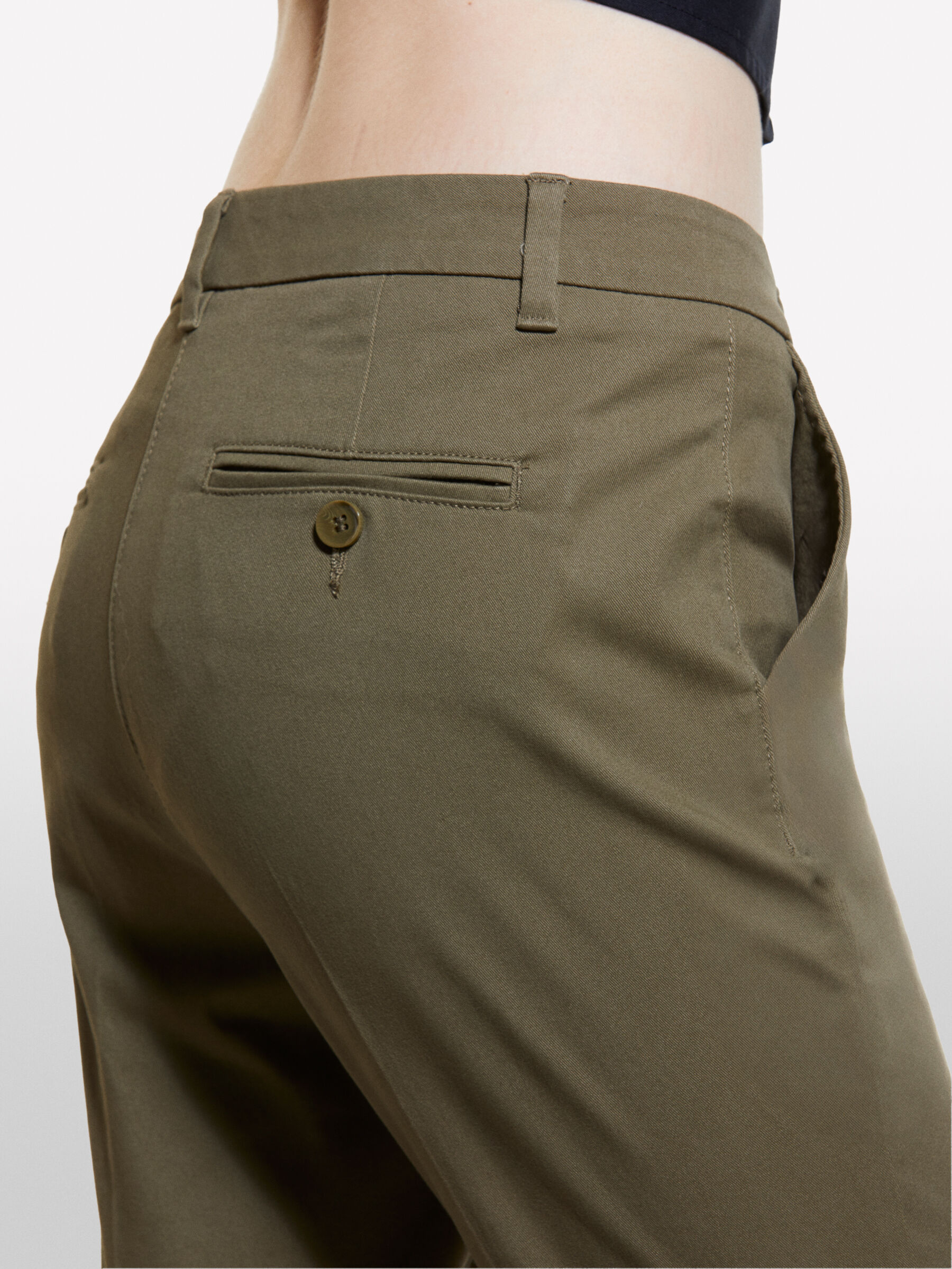 TROUSERS Damen image number null