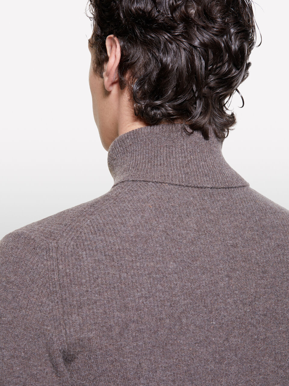 TURTLE NECK SWEATER Herren image number null