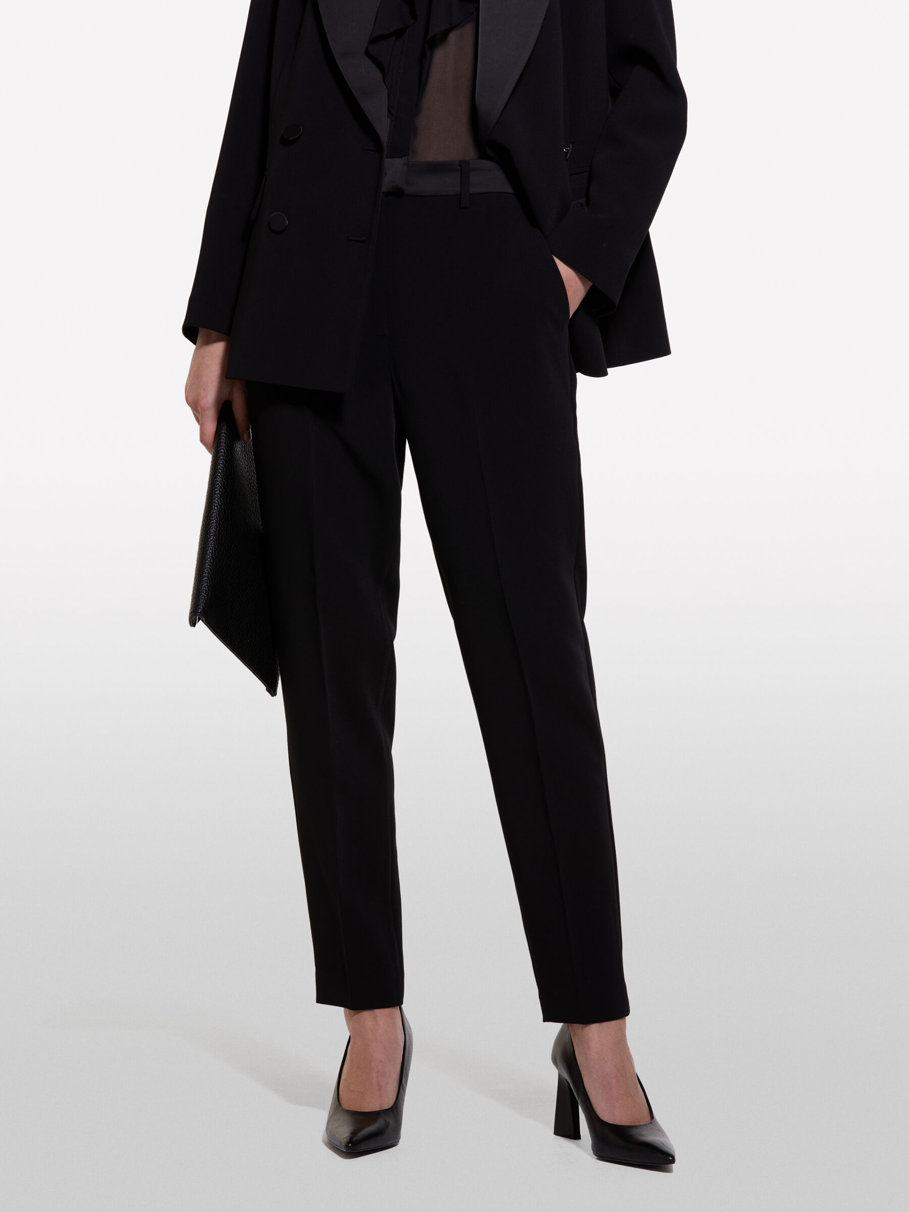 TROUSERS Damen image number null