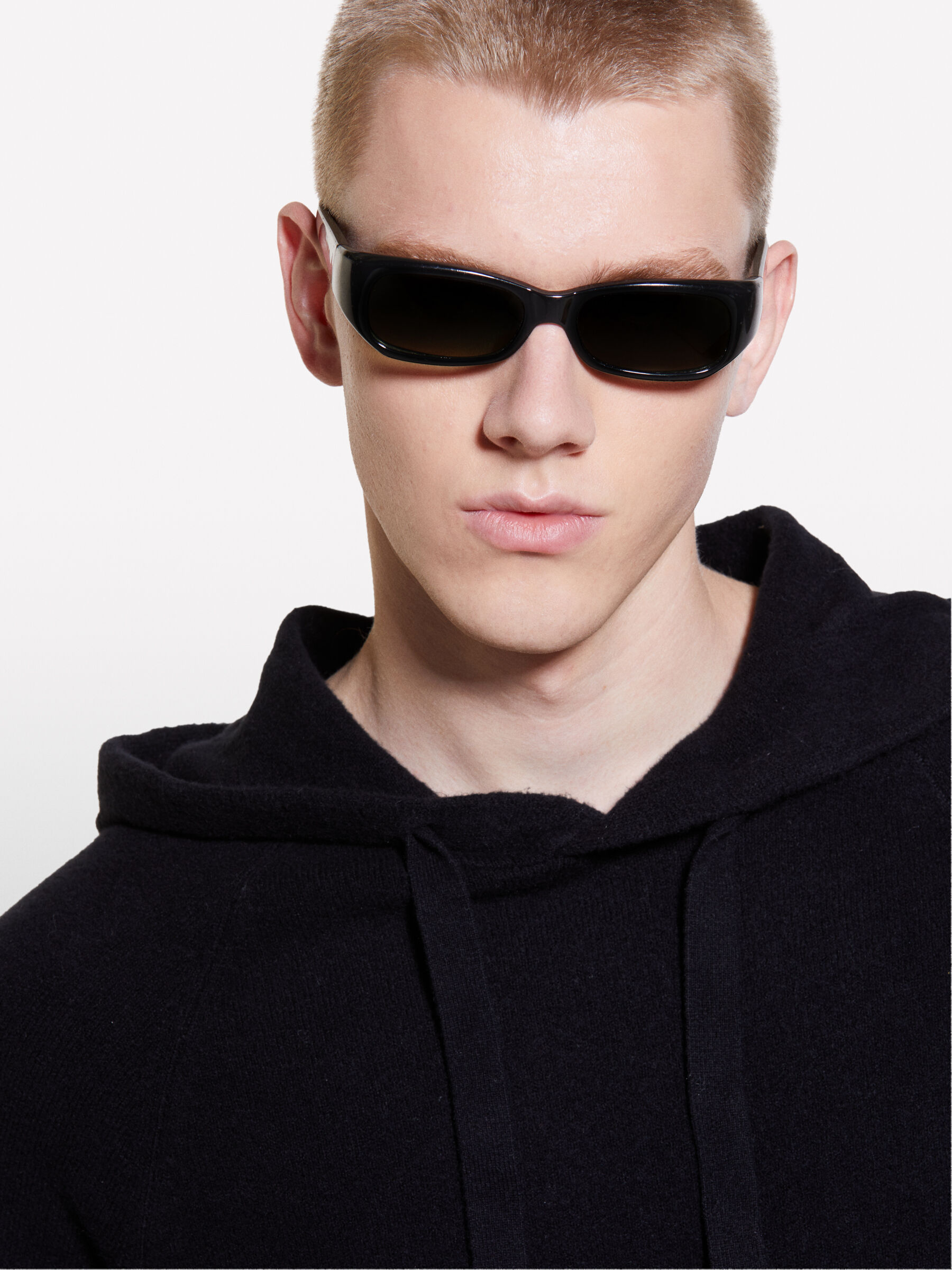 SWEATER W/HOOD Herren image number null