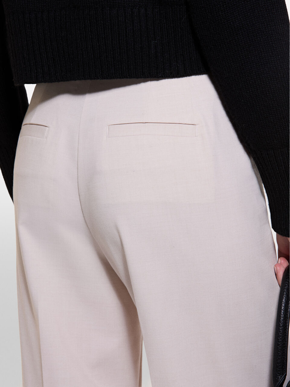 TROUSERS Damen image number null
