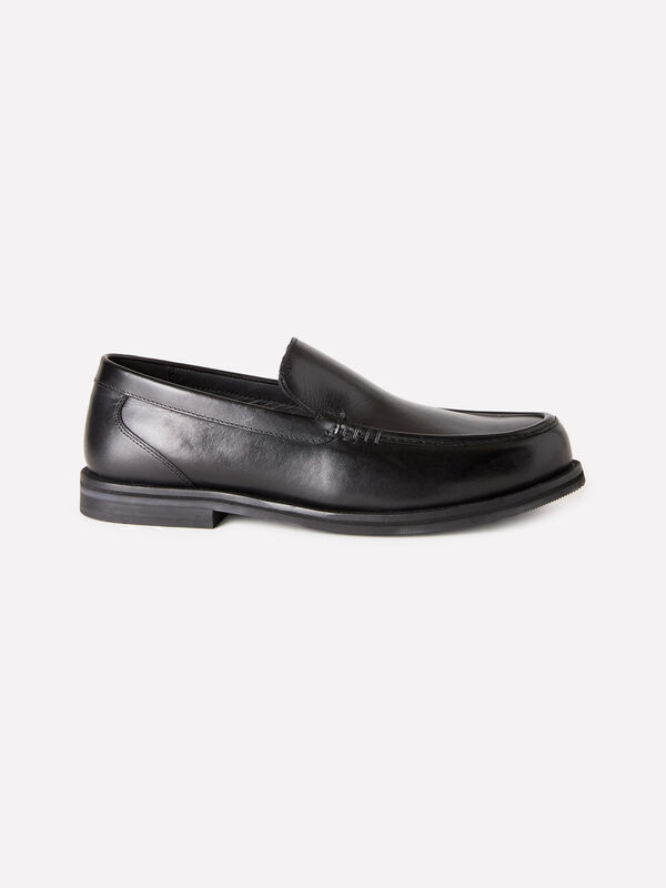 Gl&auml;nzende Lederslipper - schuhe f&uuml;r herren | Sisley