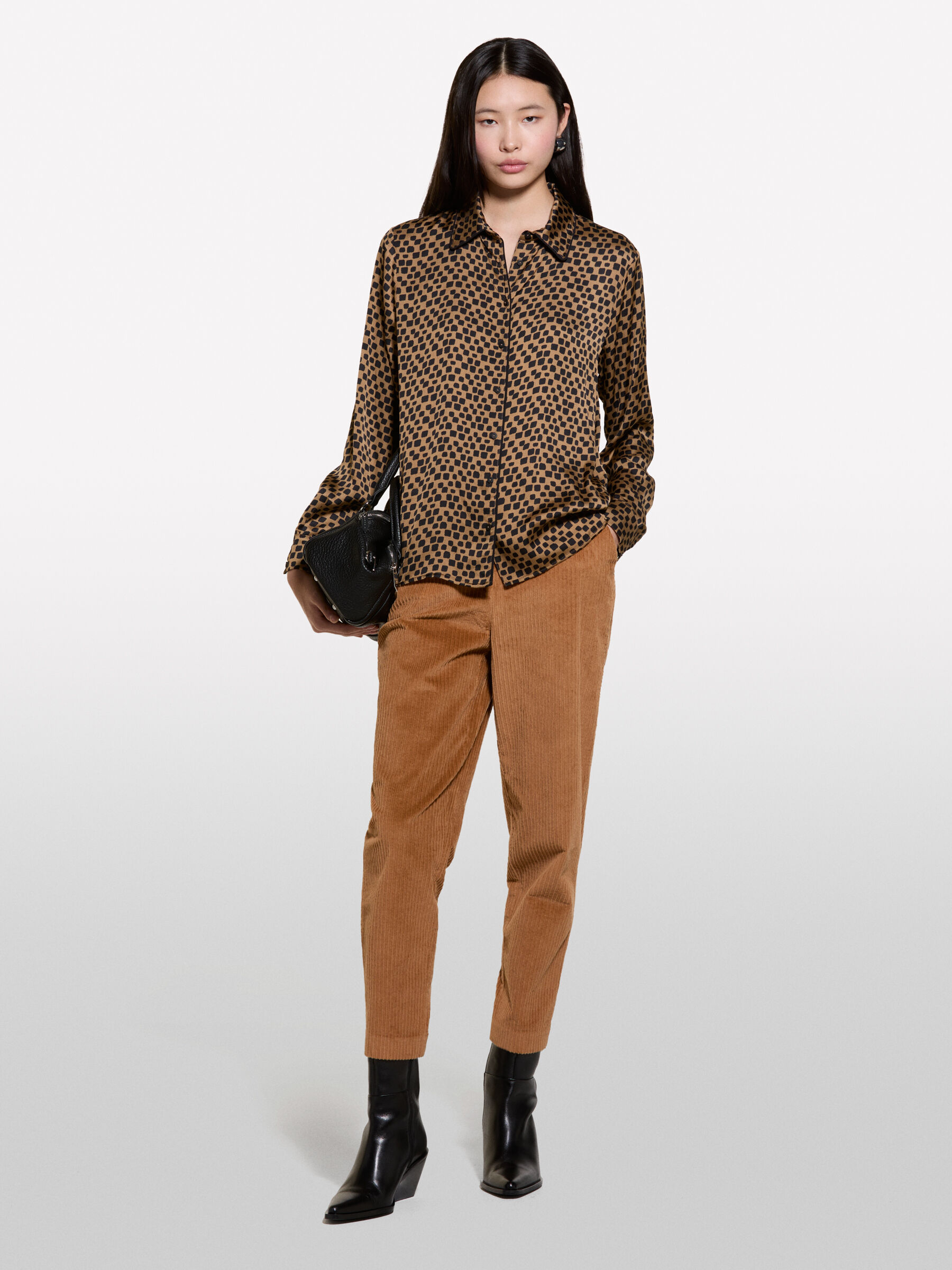 TROUSERS Damen image number null