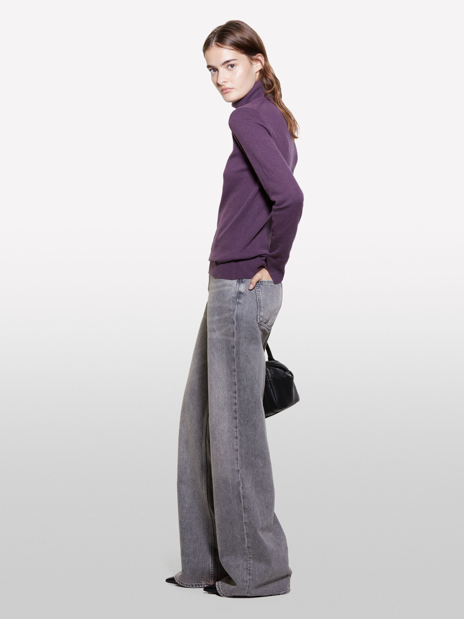 TURTLE NECK SWEATER Damen image number null