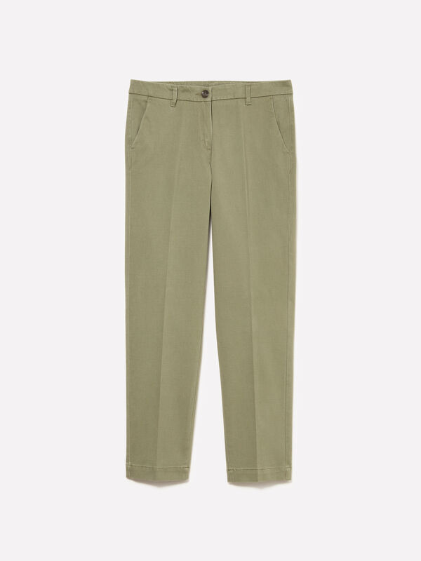 Dunkelgrüne Zigaretten-Chinos Dunkelgrüne Zigaretten-Chinos - skinny hosen für damen | Sisley