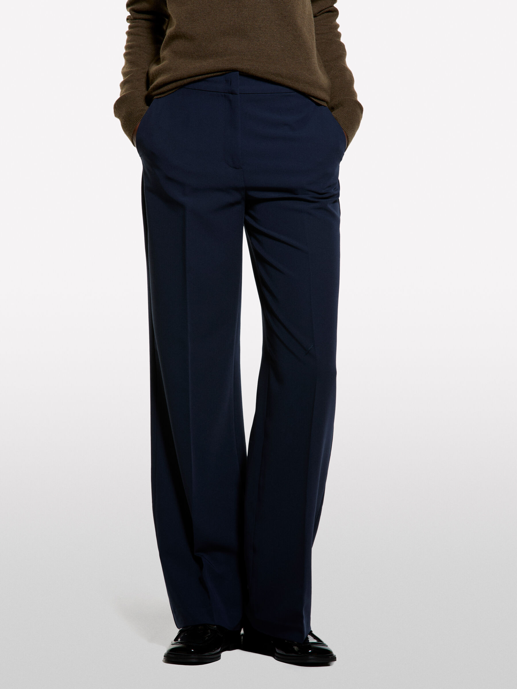 TROUSERS Damen image number null