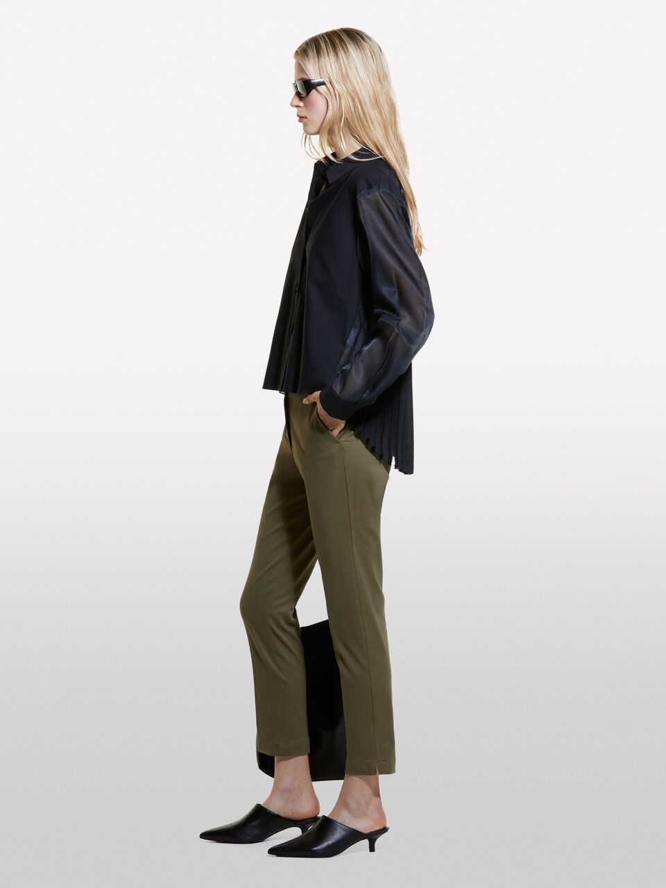 TROUSERS Damen image number null