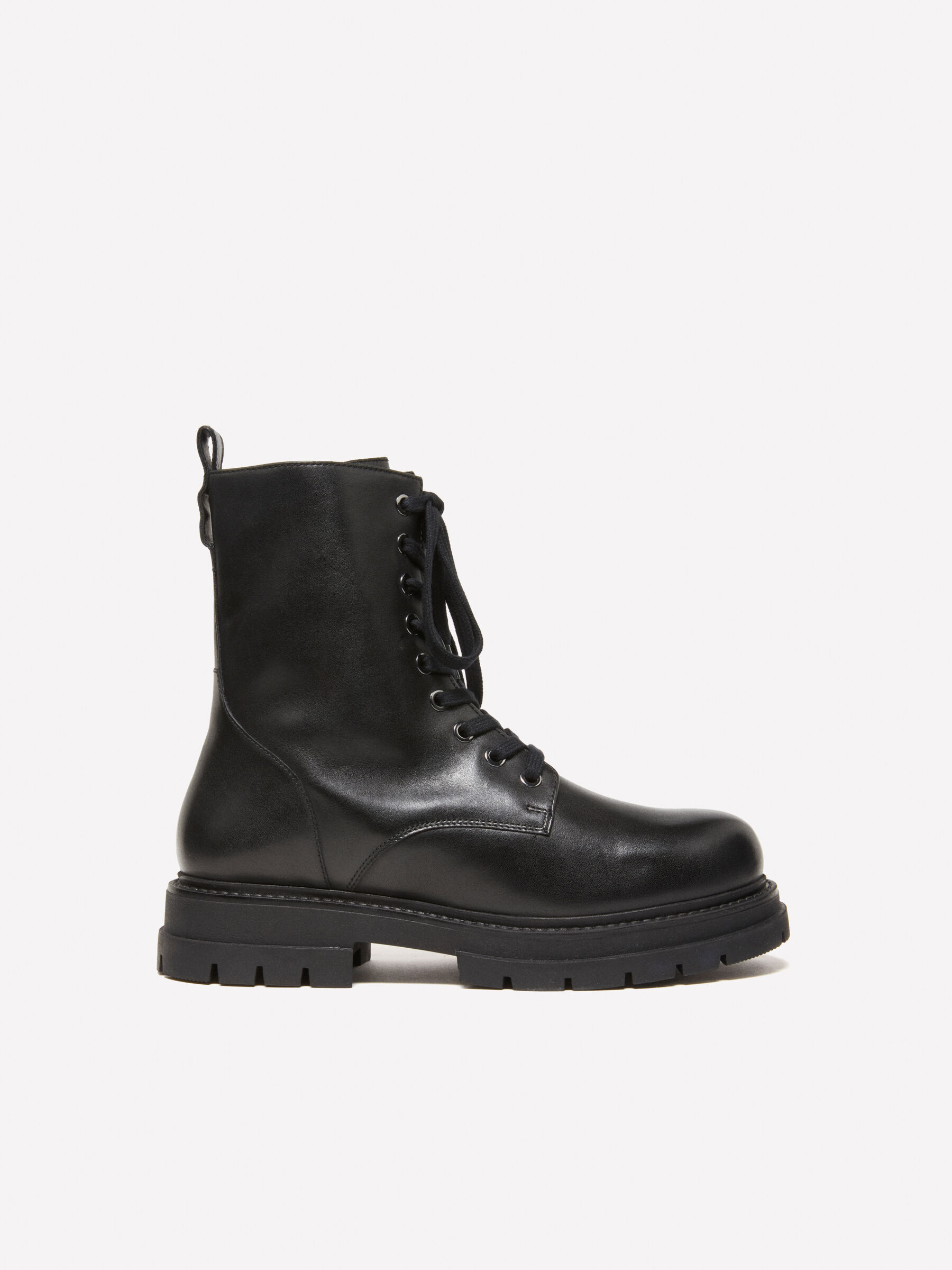 Black flat lace up ankle boots discount