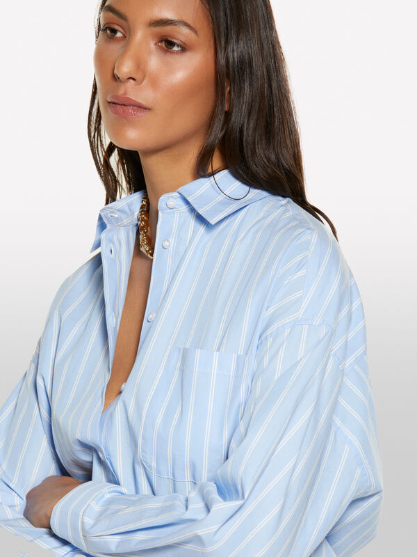 Oversize Hemd mit Streifen in Azurblau - hemden für damen | Sisley