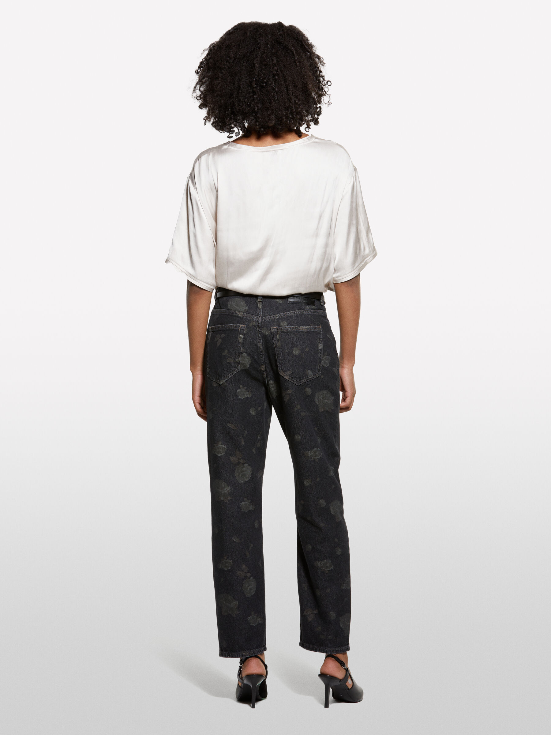 TROUSERS Damen image number null