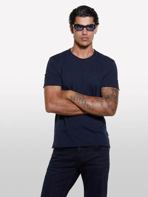 Dunkelblaues T-Shirt mit nicht gesäumten Rand - kurzärmeliges t-shirt für herren | Sisley