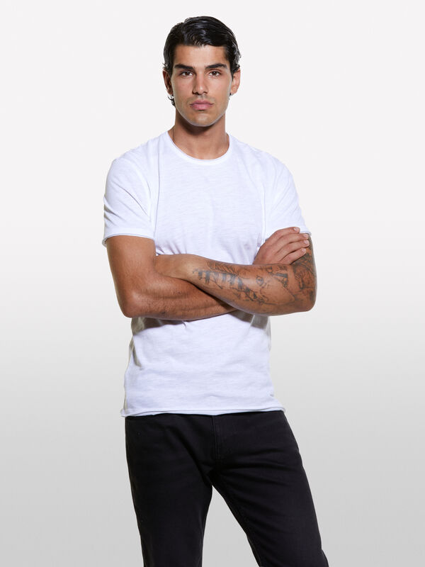 Weißes T-Shirt mit nicht gesäumten Rand - kurzärmeliges t-shirt für herren | Sisley