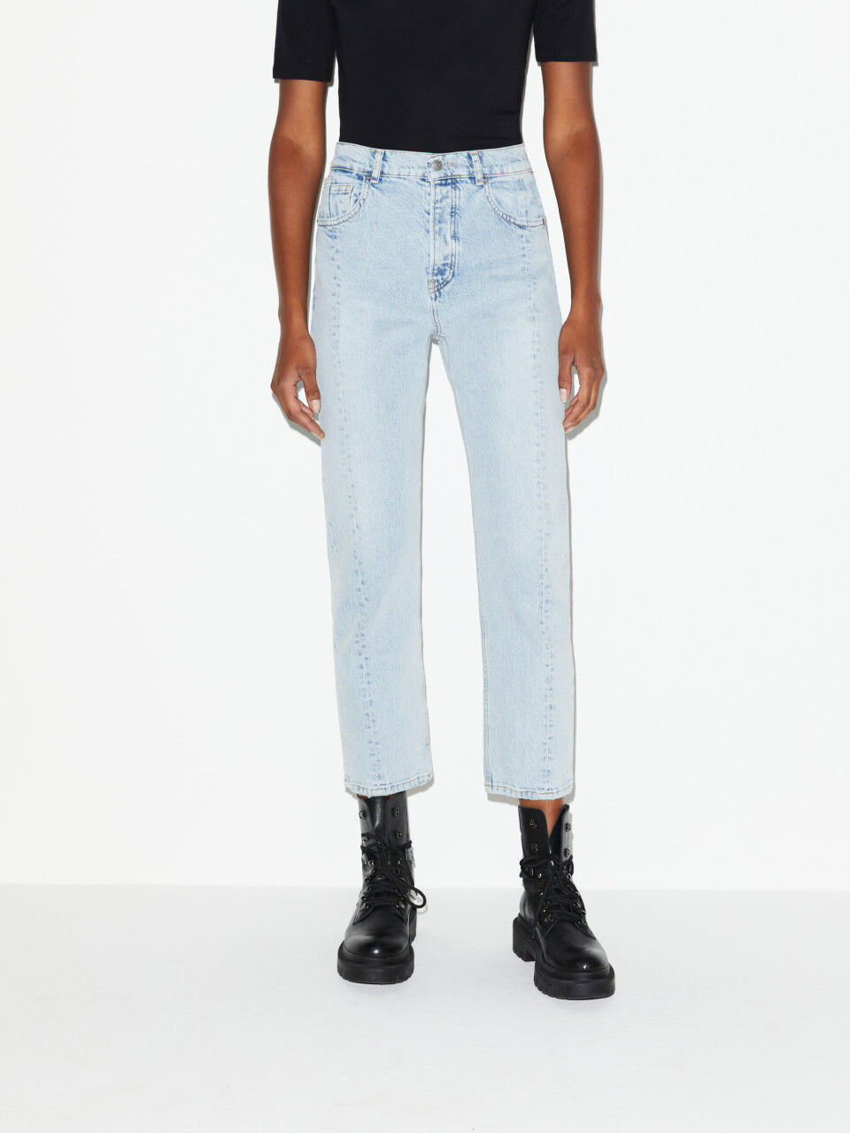 Slim-Jeans mit Cropped-Länge