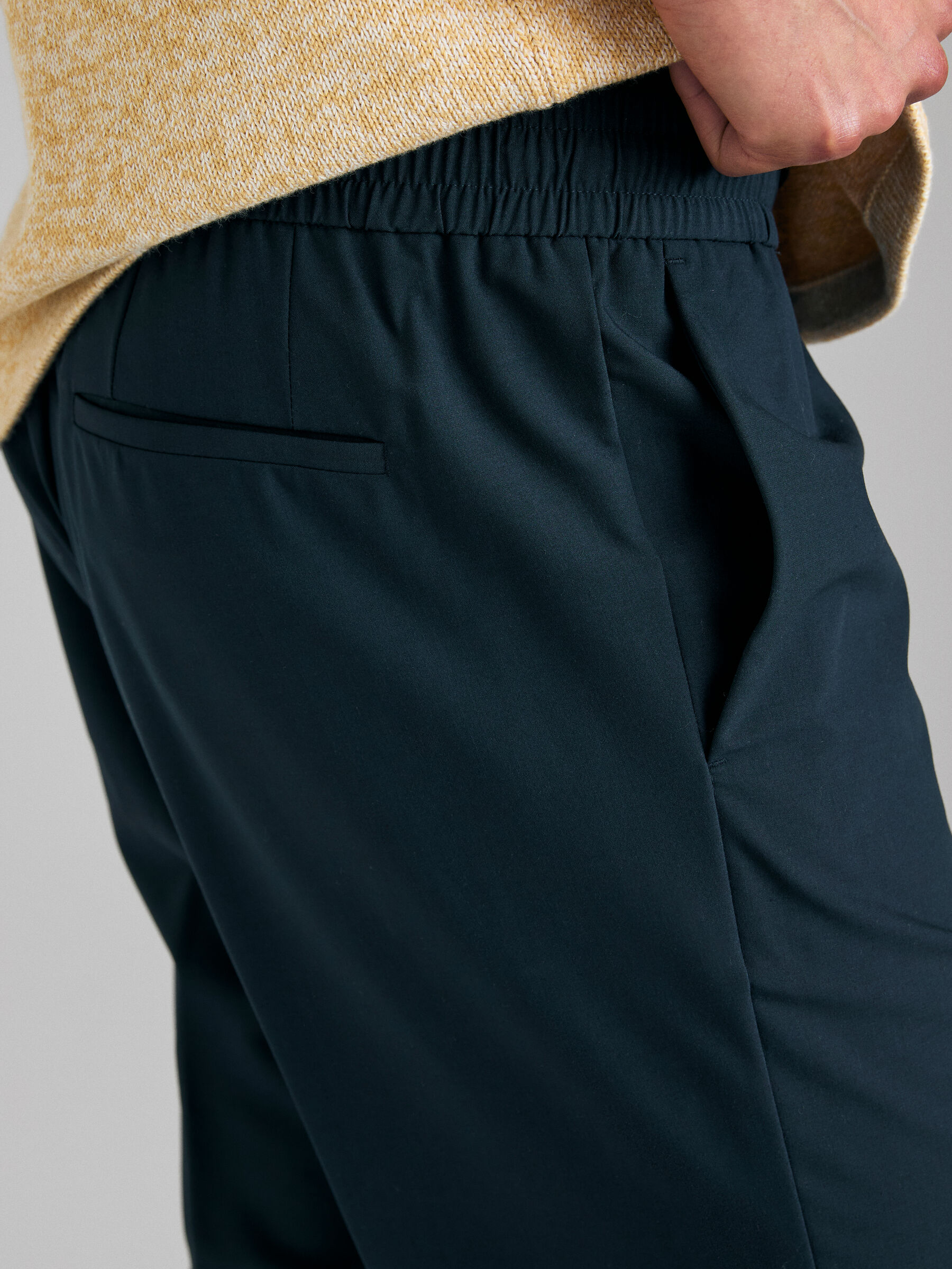 TROUSERS Herren image number null