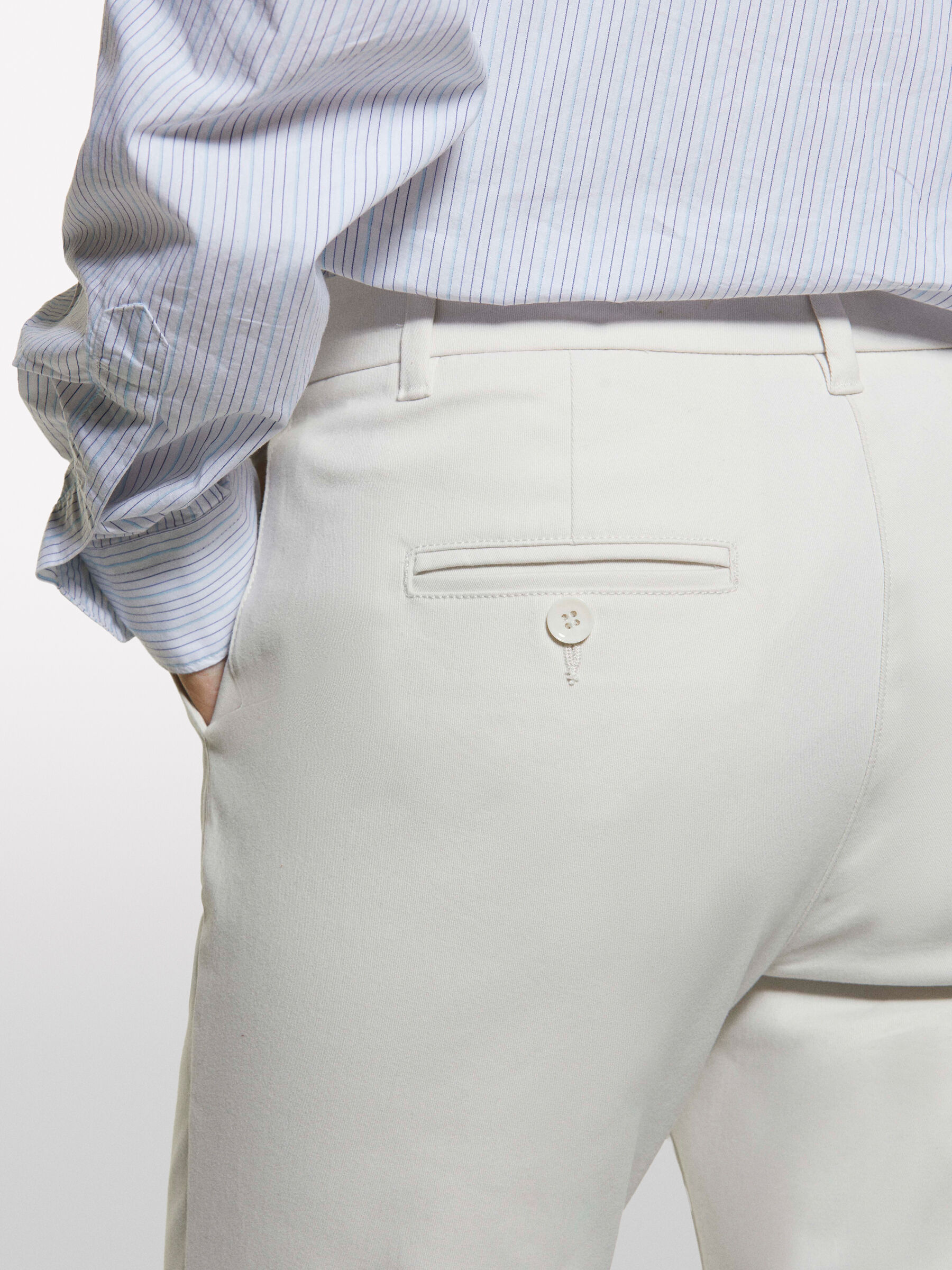 TROUSERS Damen image number null