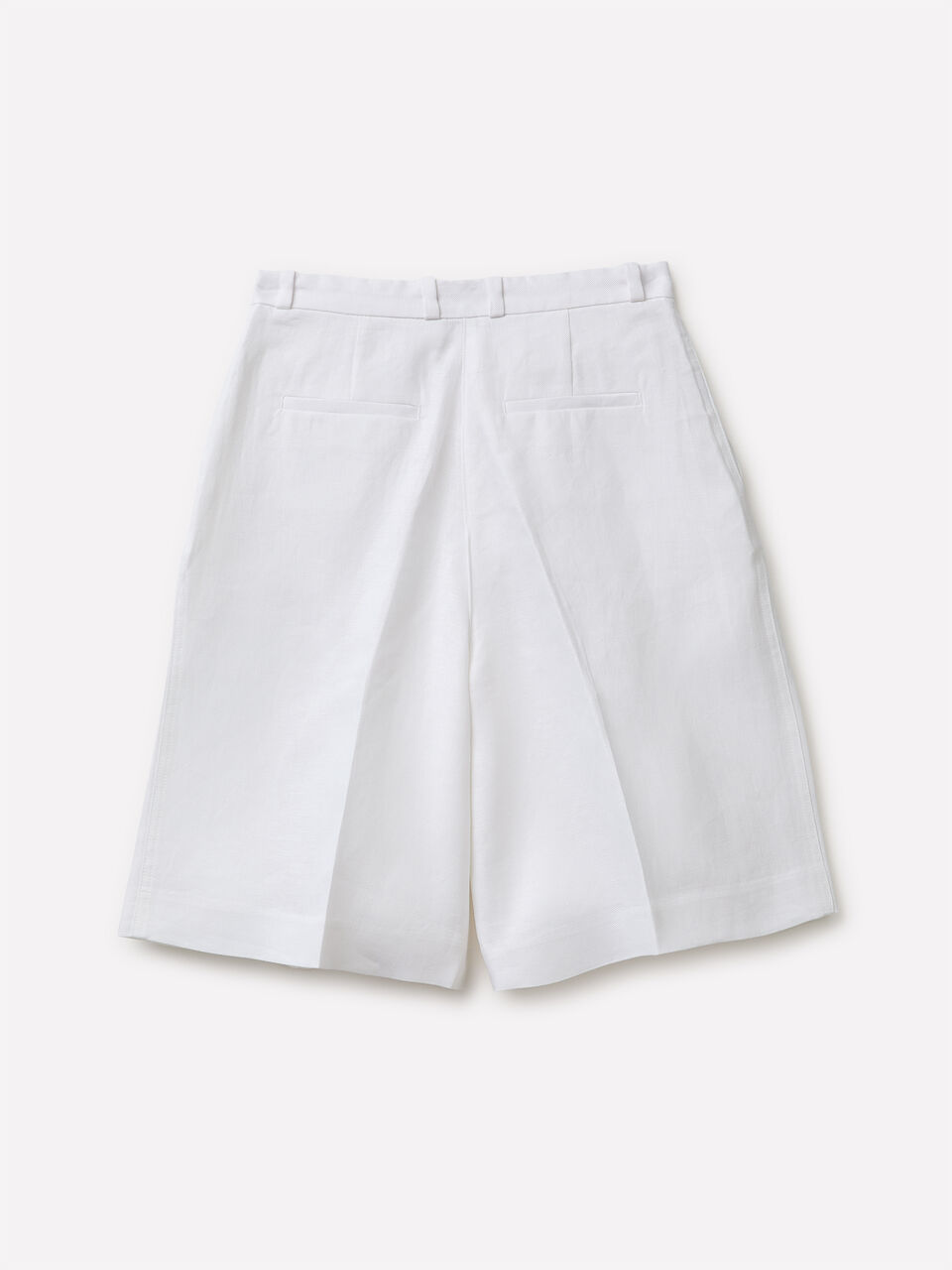 BERMUDA Damen image number null