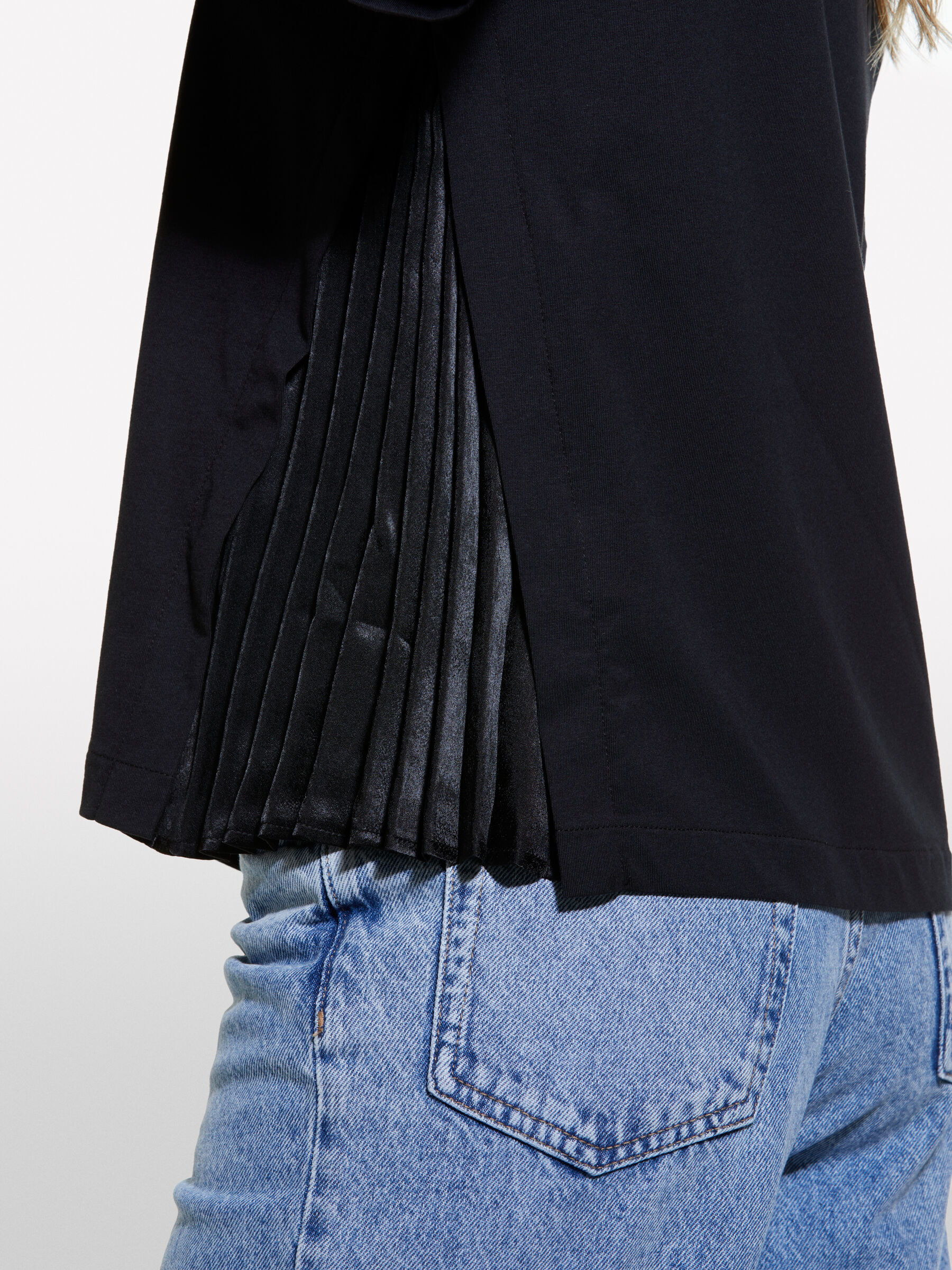 T-SHIRT Damen image number null