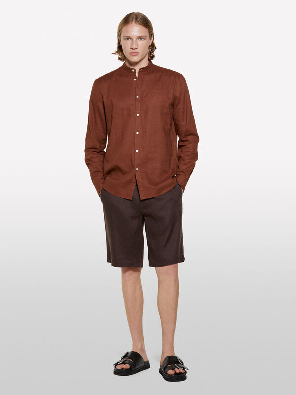 Dunkelbraune Bermudashorts aus 100% Leinen - shorts für herren | Sisley