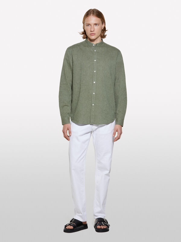 Grünes Mandarinenhemd Grünes Mandarinenhemd - regular hemden für herren | Sisley